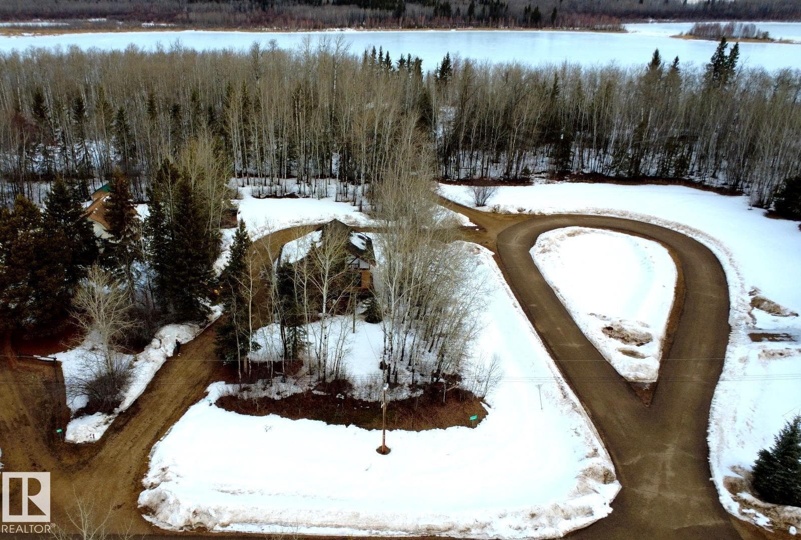 375 Perch CR photo 2