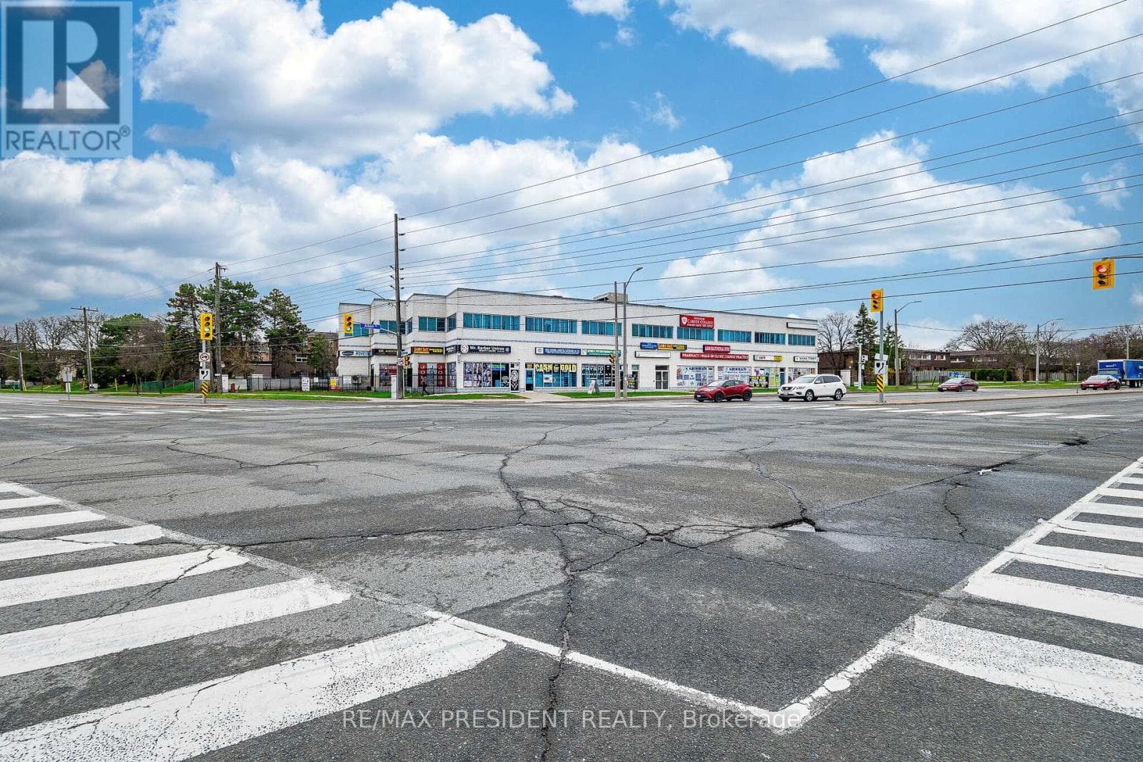 1625 ALBION ROAD photo 4