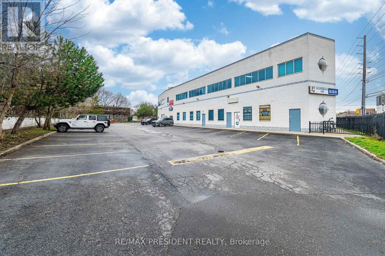 1625 ALBION ROAD photo 5