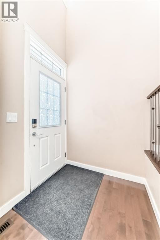 40 Saddlelake Gardens NE photo 4