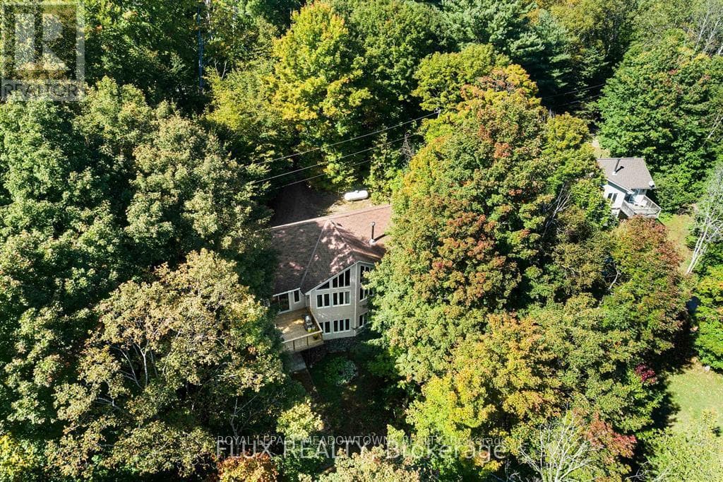 1658 HOSPITALITY ROAD photo 2