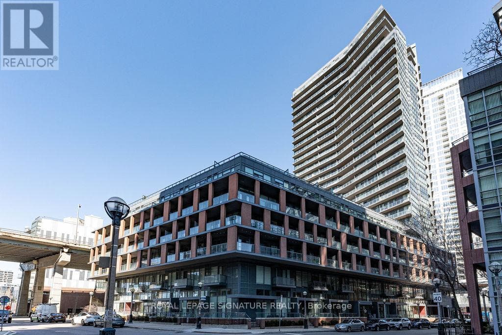 3 bed 2 bath single family at 501 - 20 BRUYERES MEWS — $829,900
