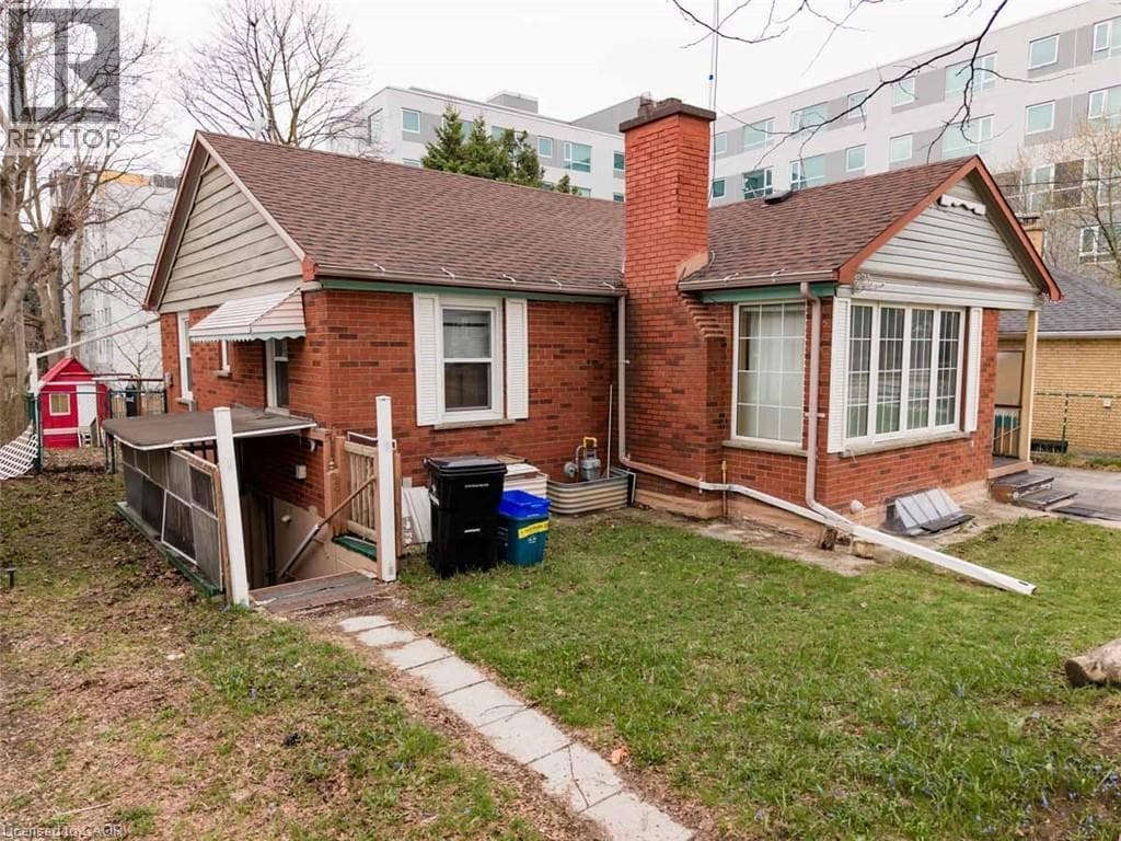 291 ALBERT Street photo 3
