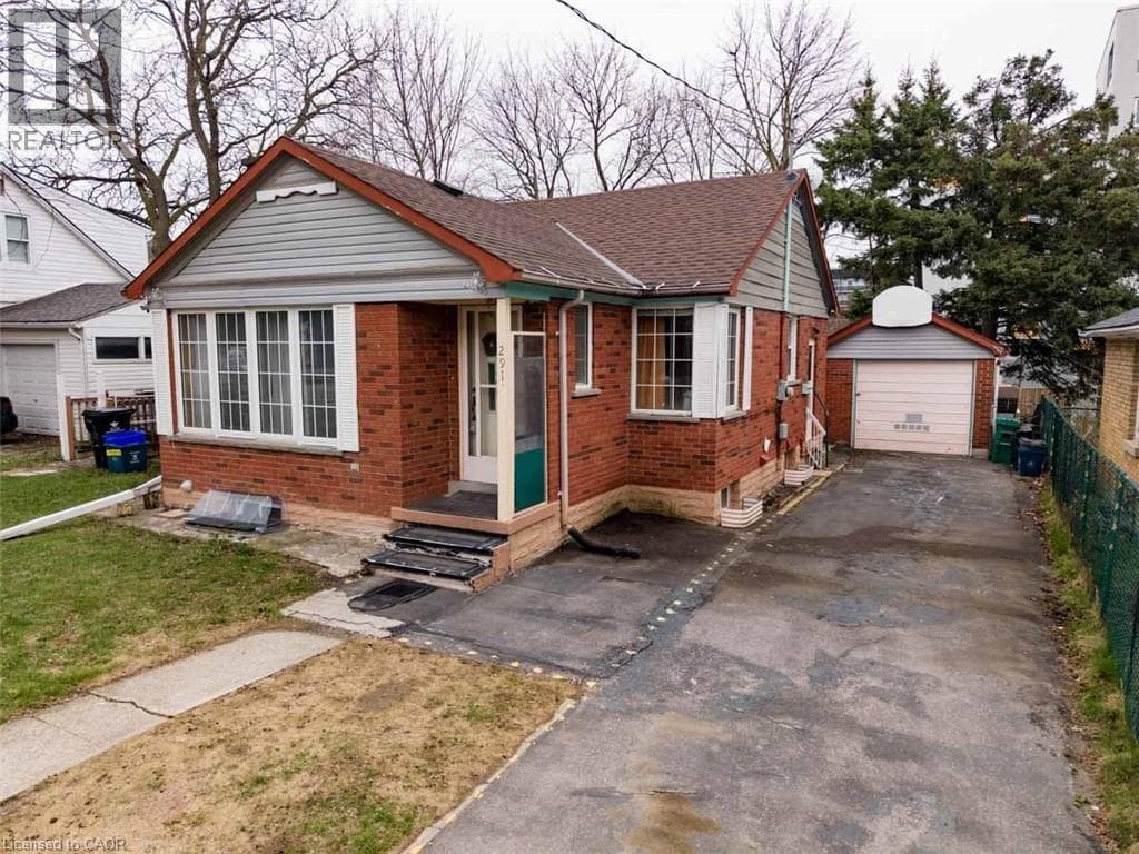 291 ALBERT Street photo 2