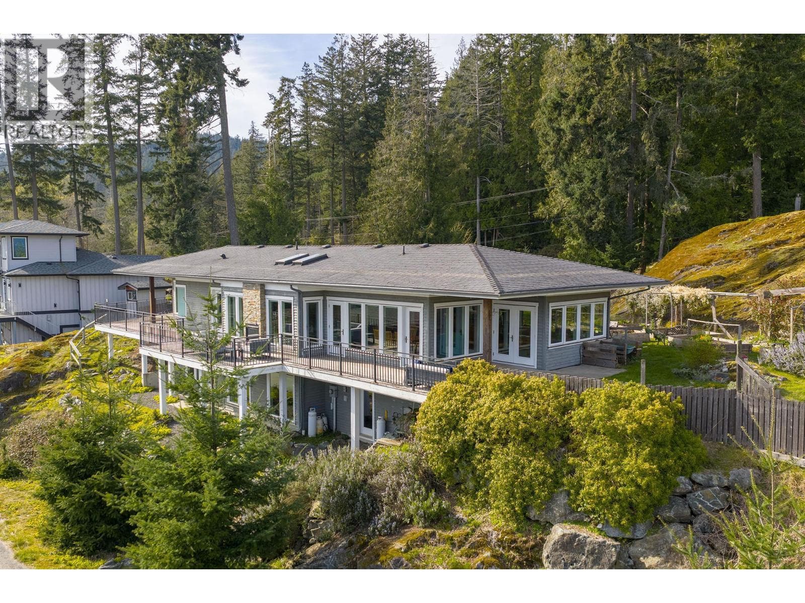 4 bed 3 bath single family at 889 COWAN POINT DRIVE — $1,625,000