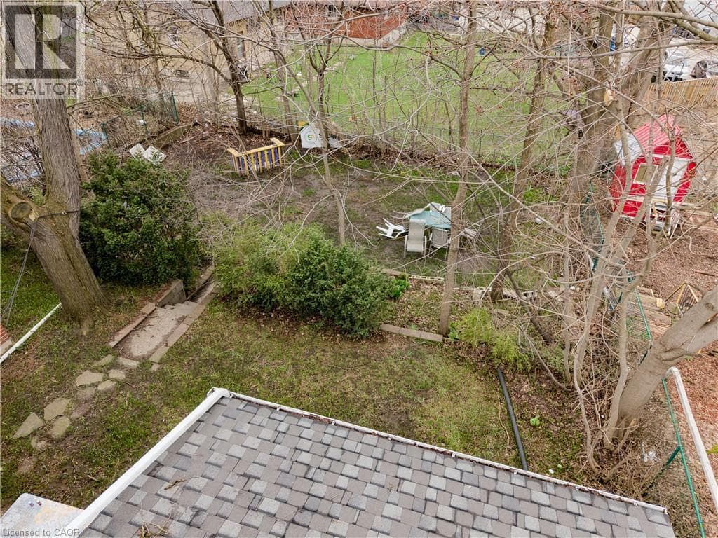 289 ALBERT Street photo 5