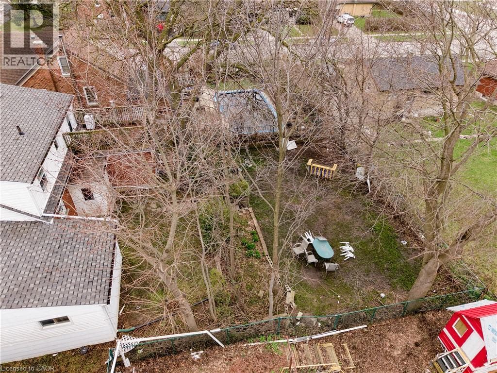 289 ALBERT Street photo 4