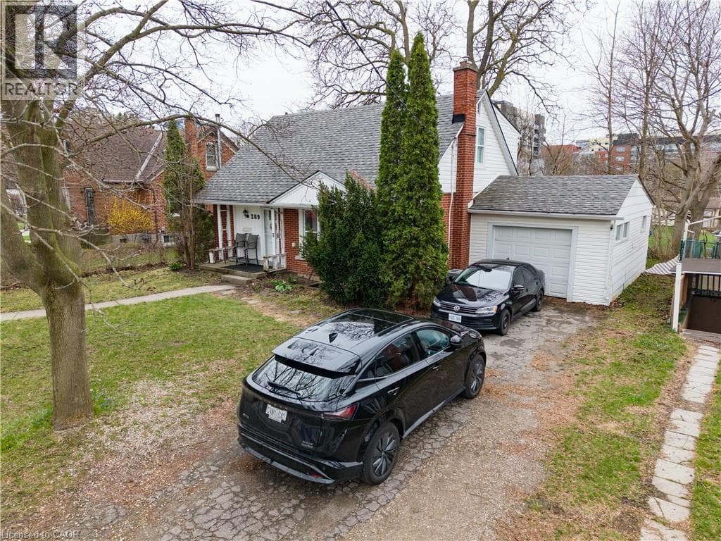 289 ALBERT Street photo 2