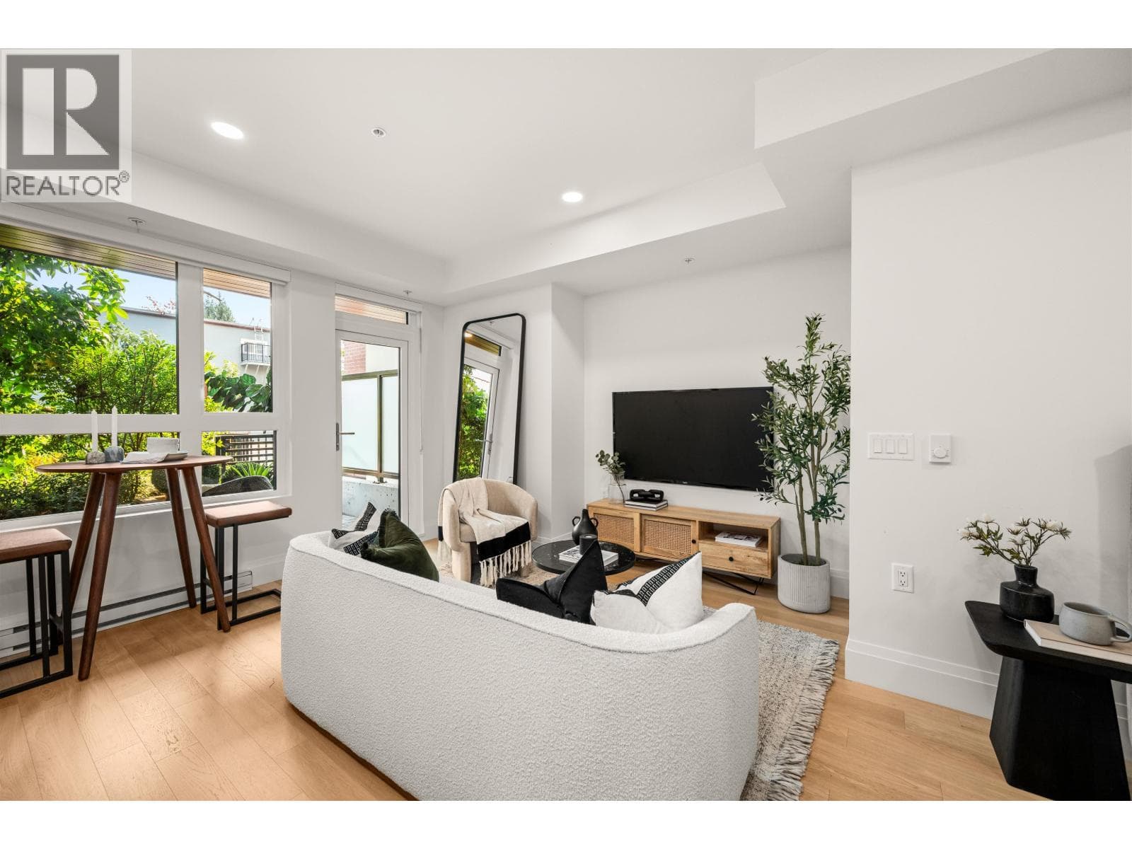 1 bath single family at 106 2550 GARDEN DRIVE — $498,900