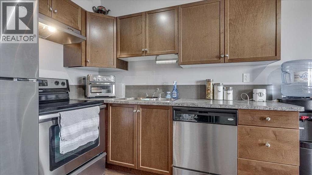 410, 3 Broadway Rise photo 3