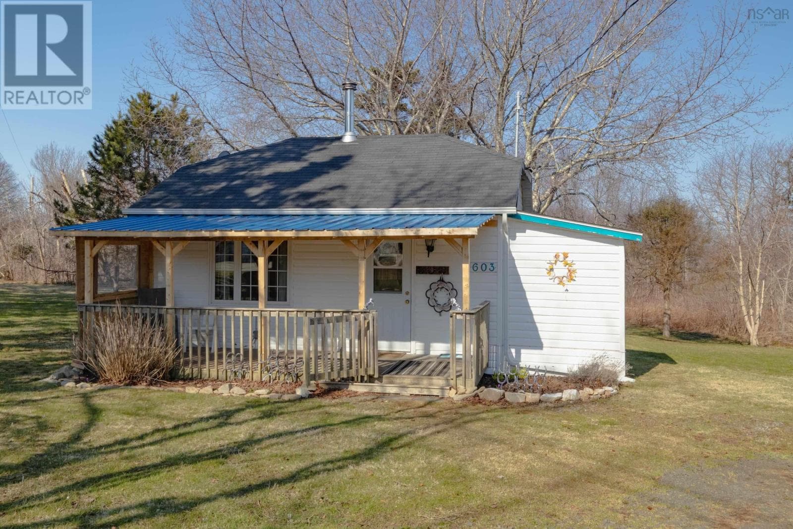 603 Fort Point Road photo 3