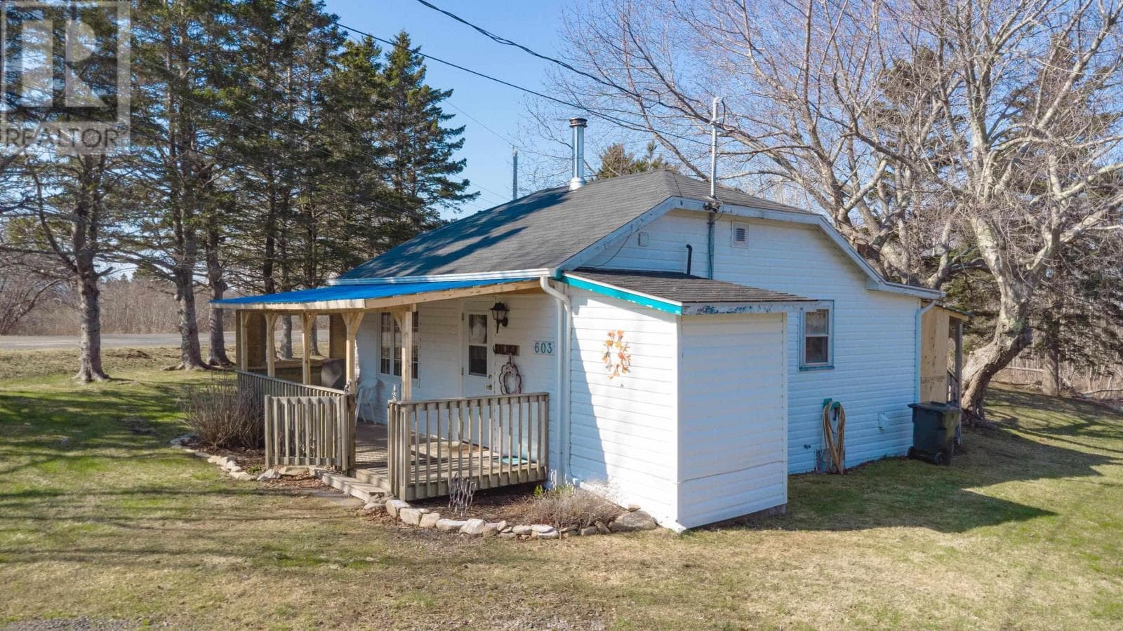 603 Fort Point Road photo 4