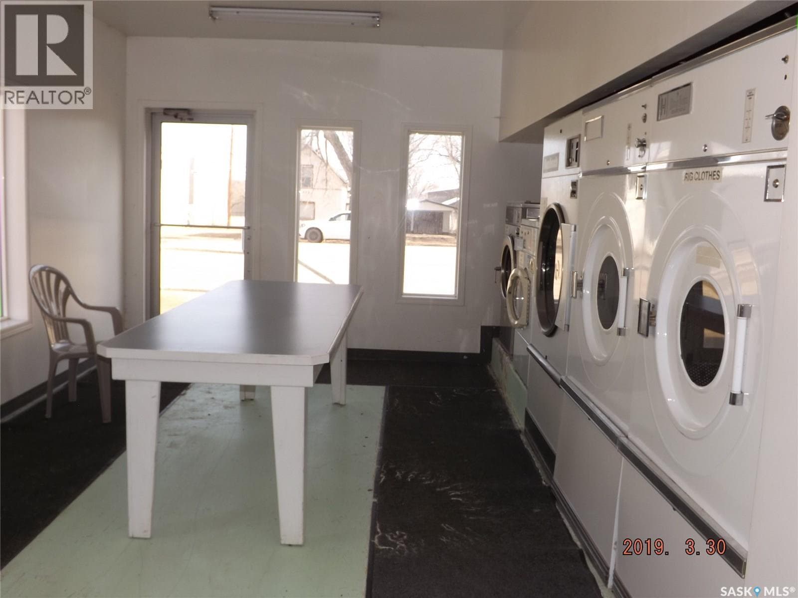 522 Mann AVENUE — photo 4