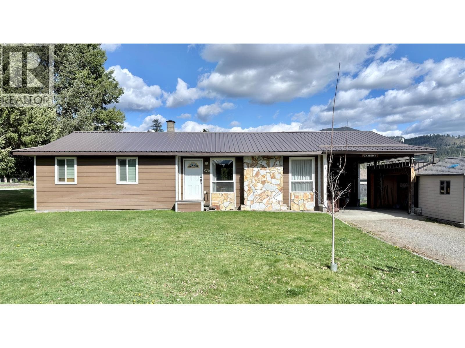 3 bed 2 bath single family at 570 Eholt Street — $479,000