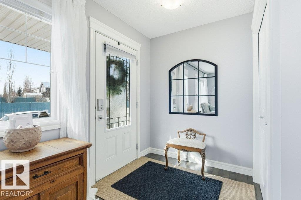 16720 15 AV SW photo 5