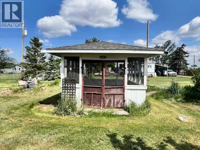 6 1 Avenue photo 5
