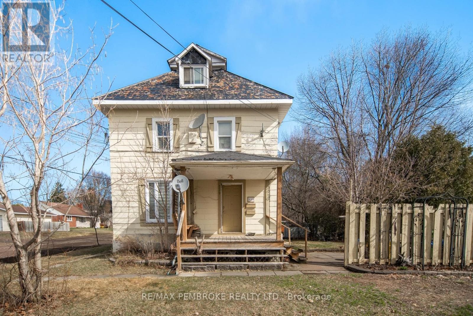 539 MCGEE STREET photo 3