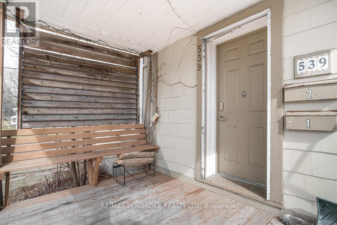 539 MCGEE STREET photo 5