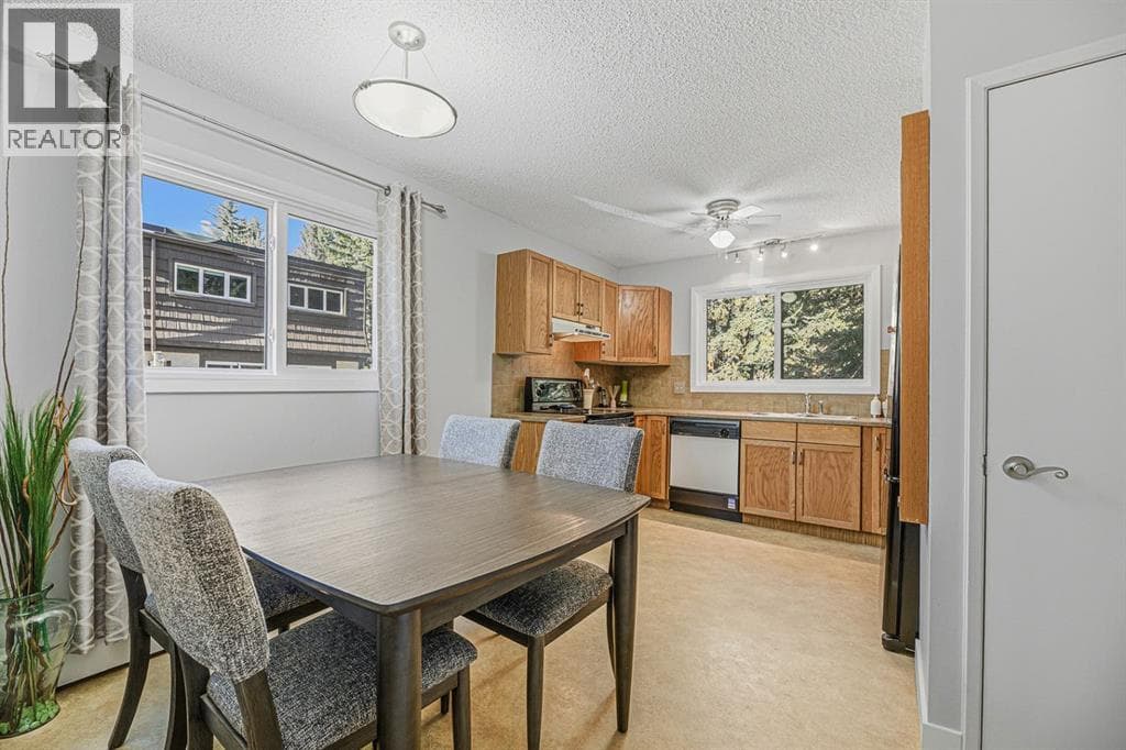830, 3130 66 Avenue SW photo 5