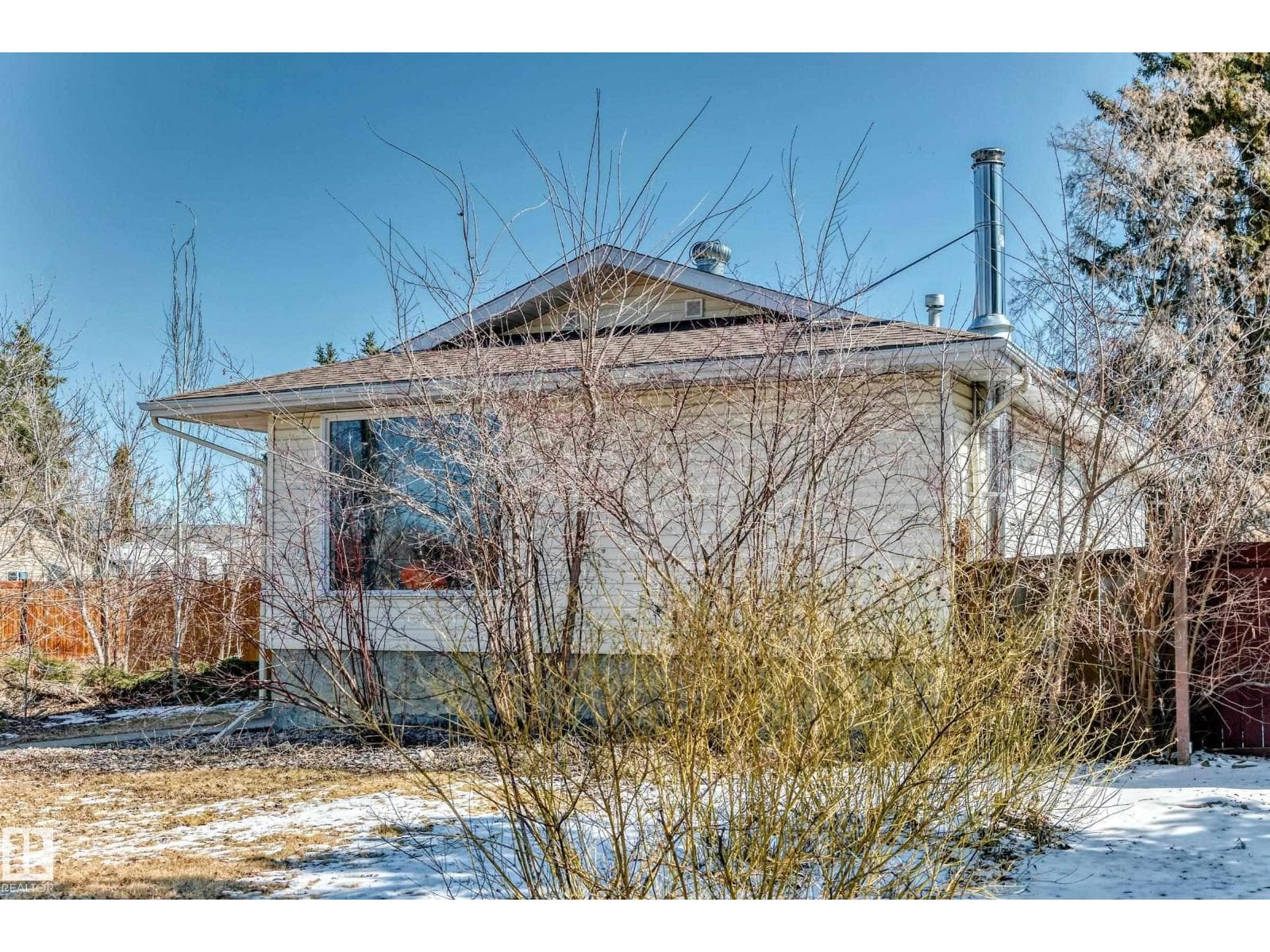 45 OATWAY DR photo 3