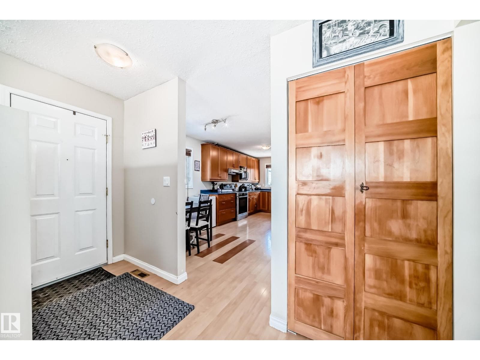 45 OATWAY DR photo 5