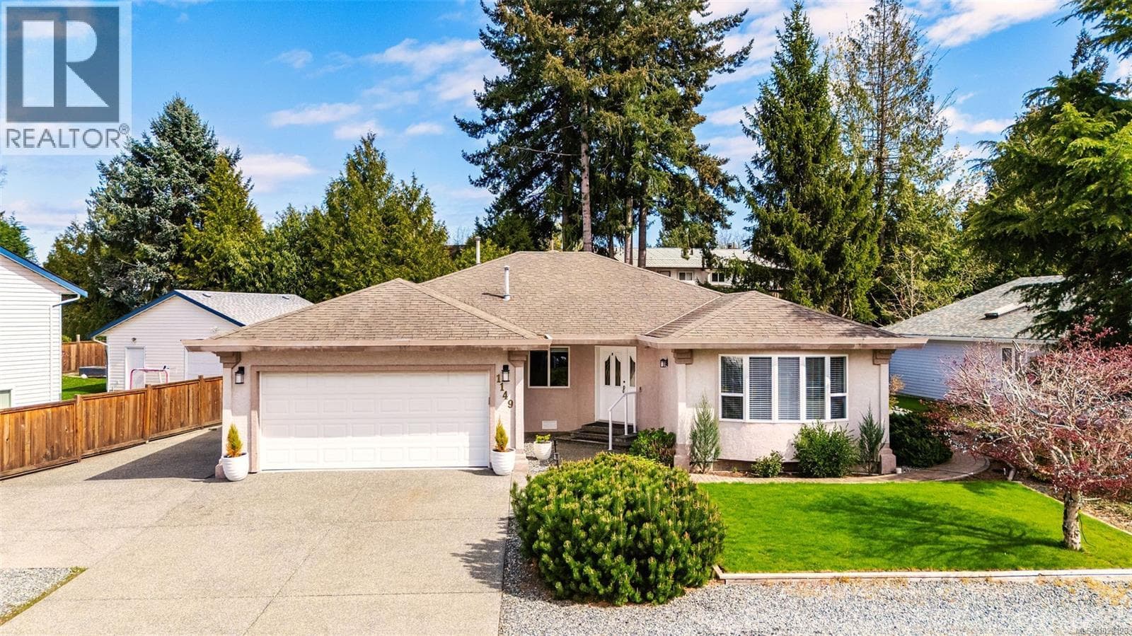 3 bed 2 bath single family at 1149 Walkem Rd — $749,000