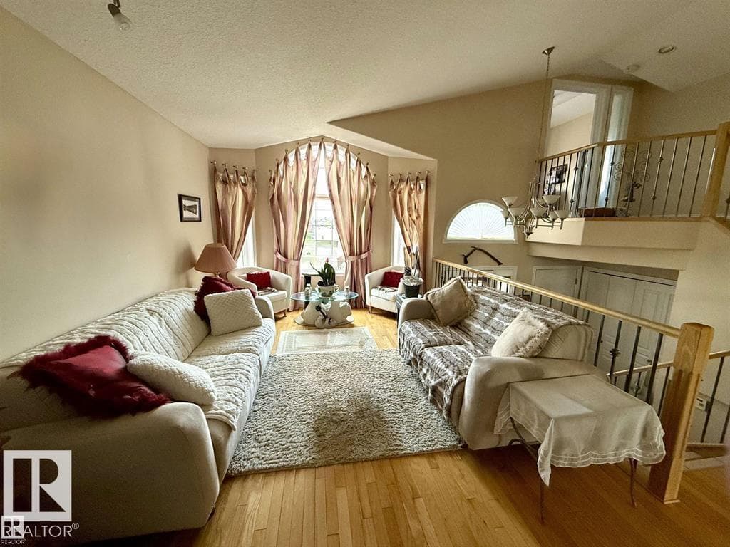 16832 79 ST NW NW photo 4