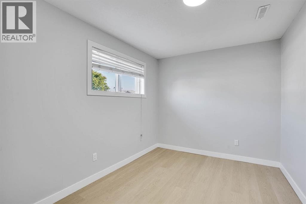 39 Ventura Road NE photo 2