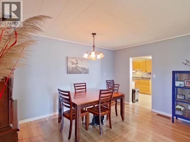 4570 MICHIGAN AVE photo 5