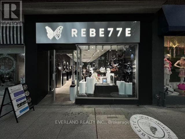 1 bath business at 2515 YONGE STREET — $75,000