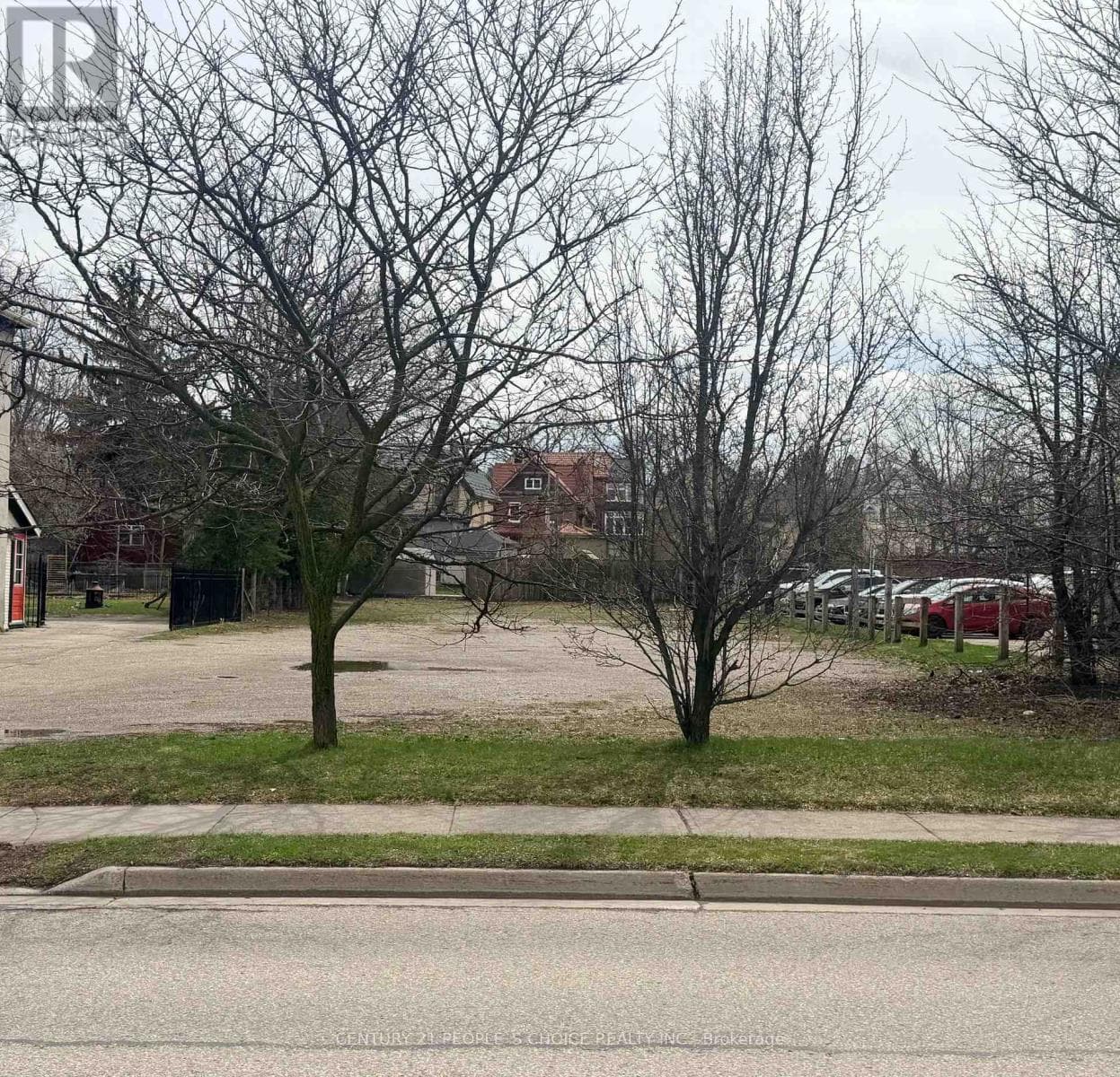 237 FREDERICK STREET photo 2