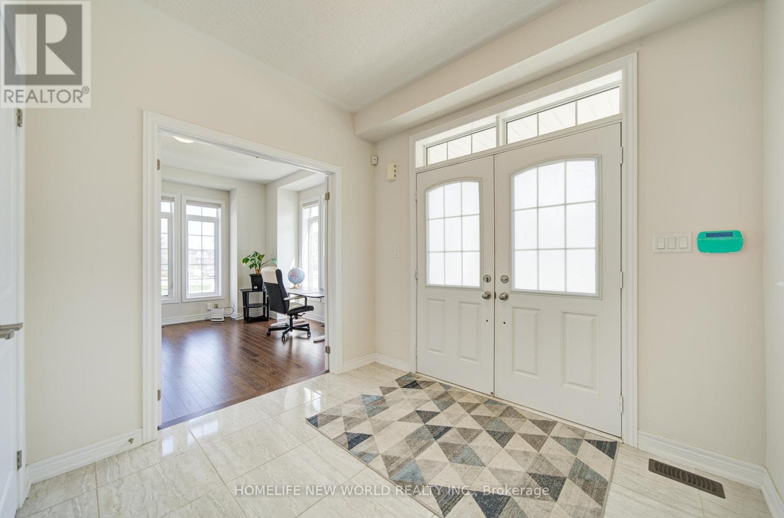 1 STILTON AVENUE photo 4