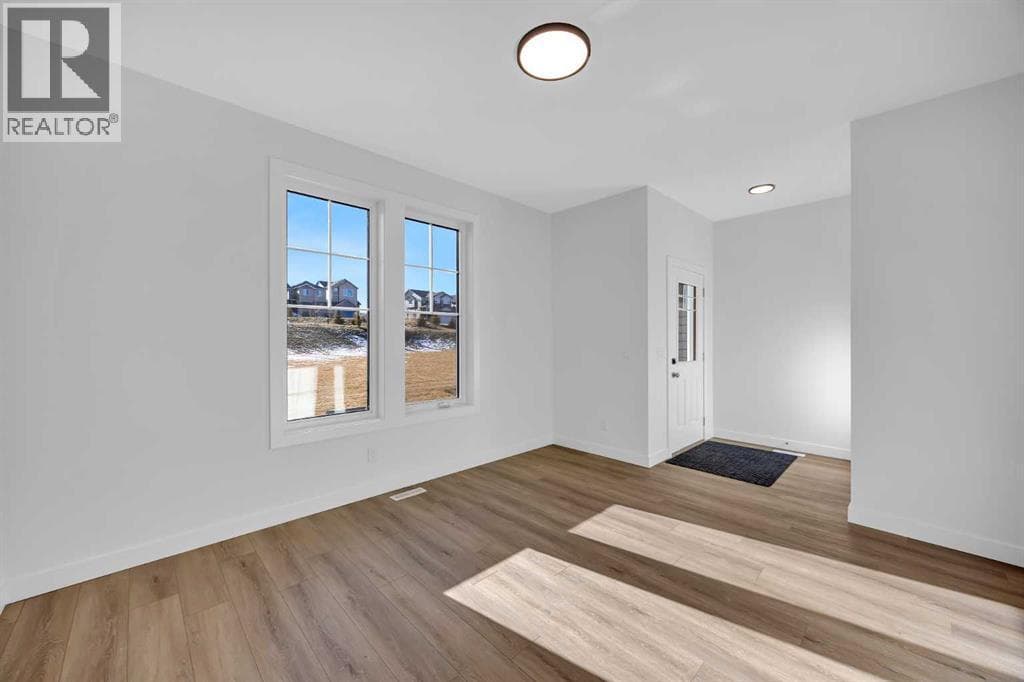 14 Versant Path SW photo 4