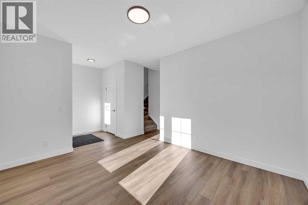 14 Versant Path SW photo 5