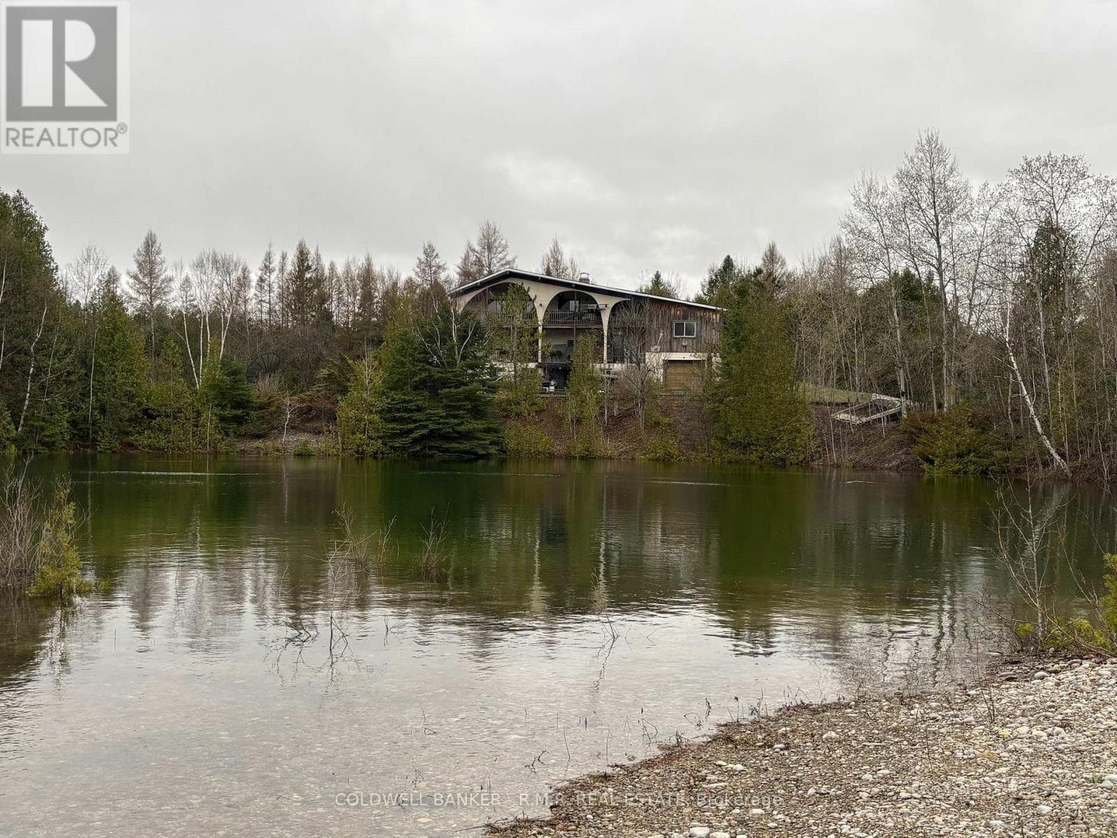 6 bed 2 bath single family at 11369 AND 11501 CONCESSION RD 3 ROAD — $1,999,999