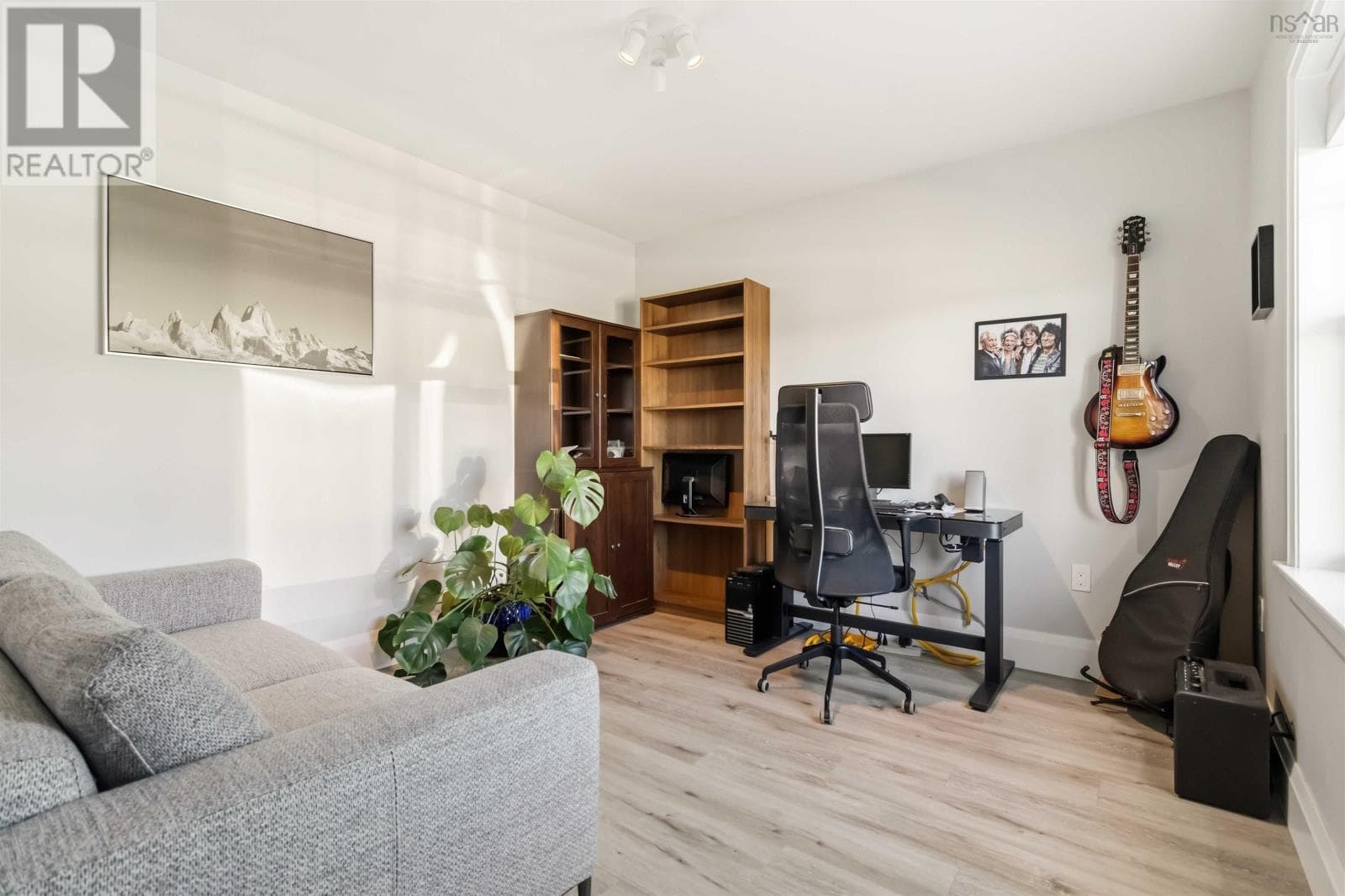 17 Concordia Drive photo 3