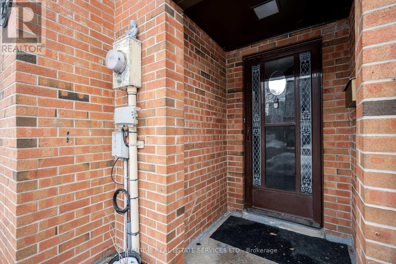 25 BRIAR PATH N photo 2