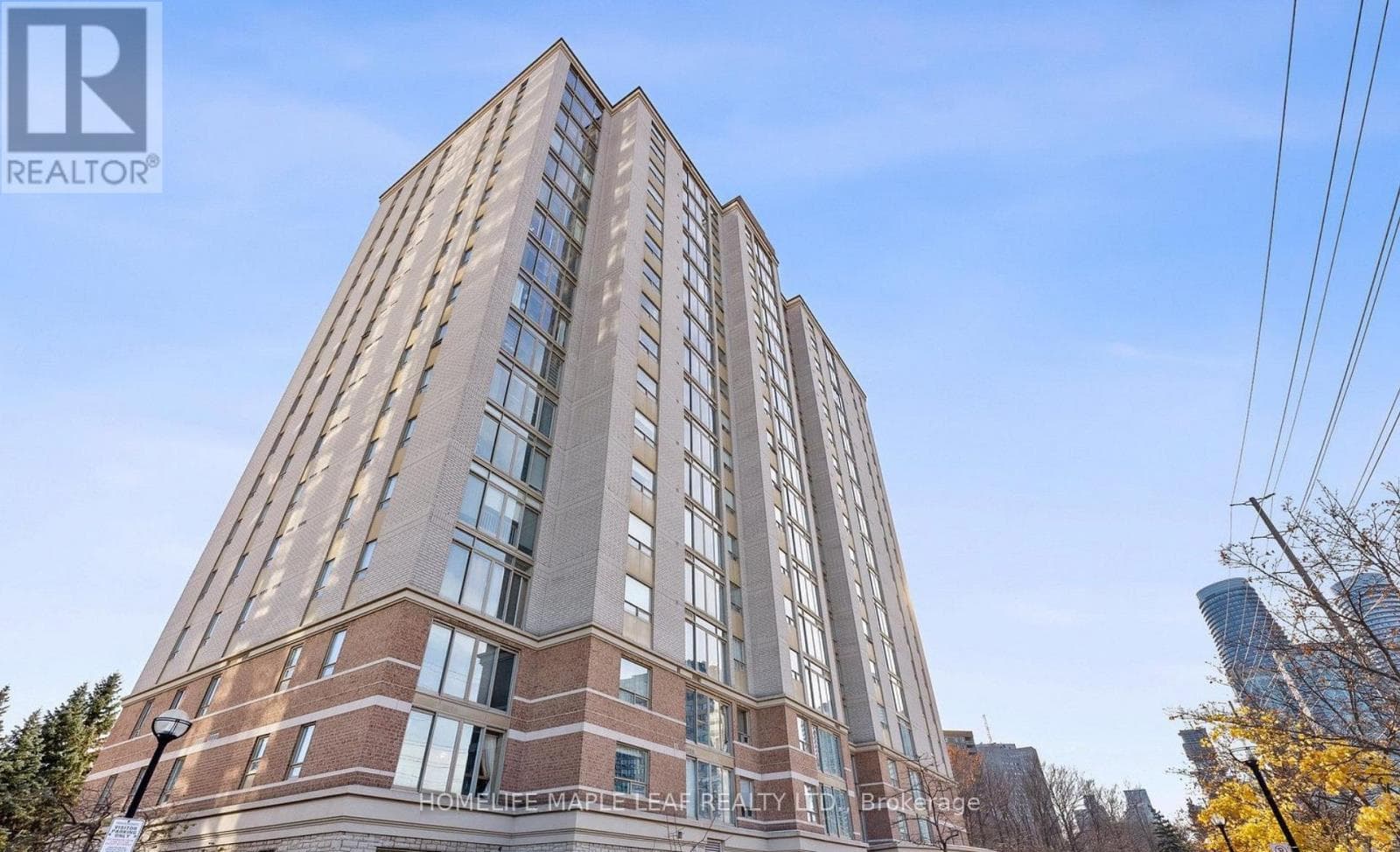 2 bed 2 bath single family at 1304 - 200 BURNHAMTHORPE ROAD E — $519,000