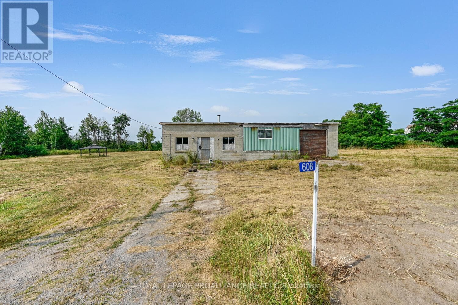 single family at 608 FROOM ROAD — $269,000