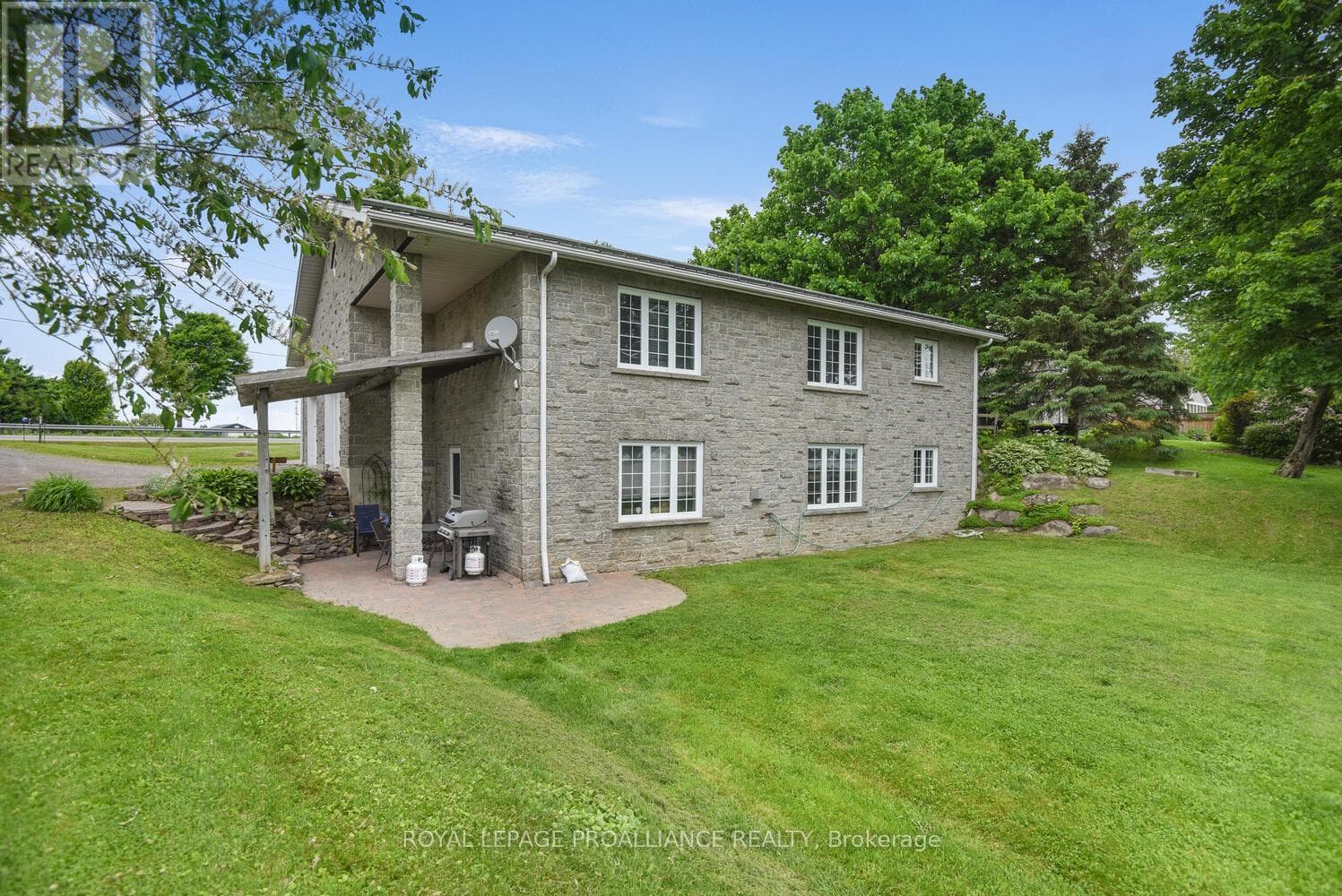 2111 COUNTY ROAD 2 ROAD E photo 4