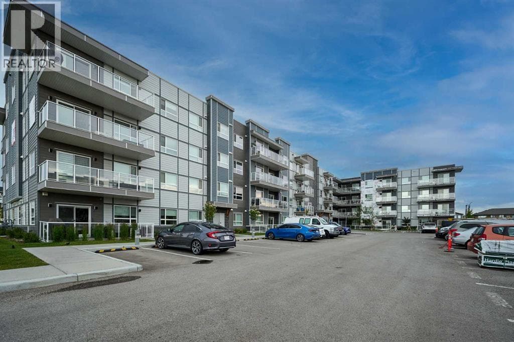 2 bed 2 bath single family at 406, 80 Carrington Plaza NW — $357,000