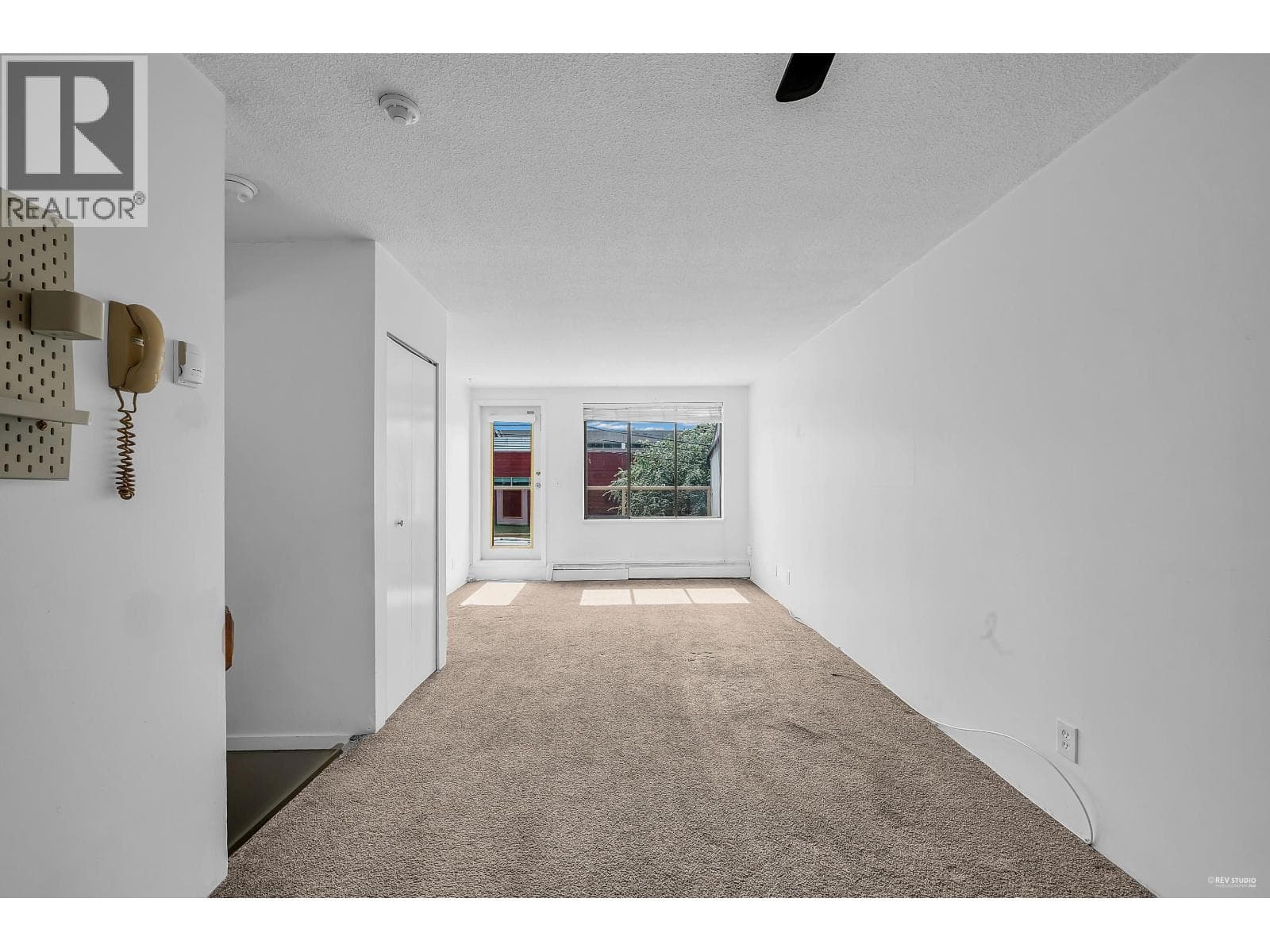 108 812 MILTON STREET photo 4