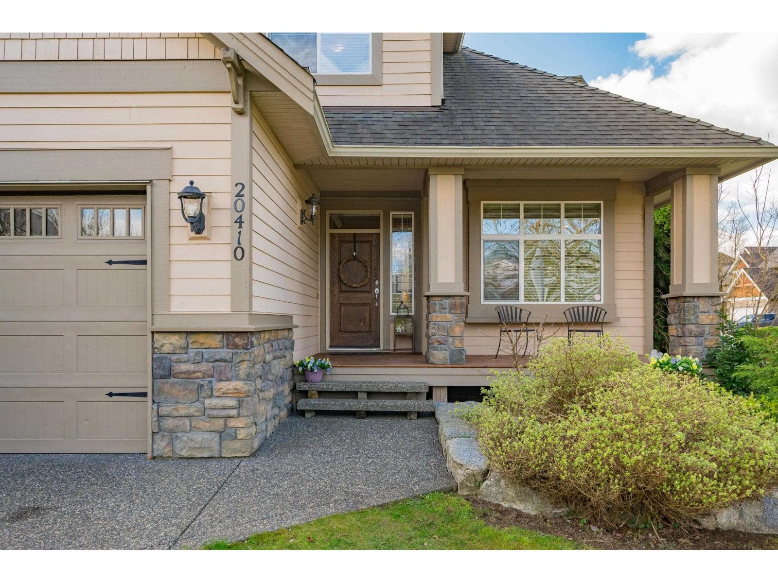 20410 98A AVENUE photo 4