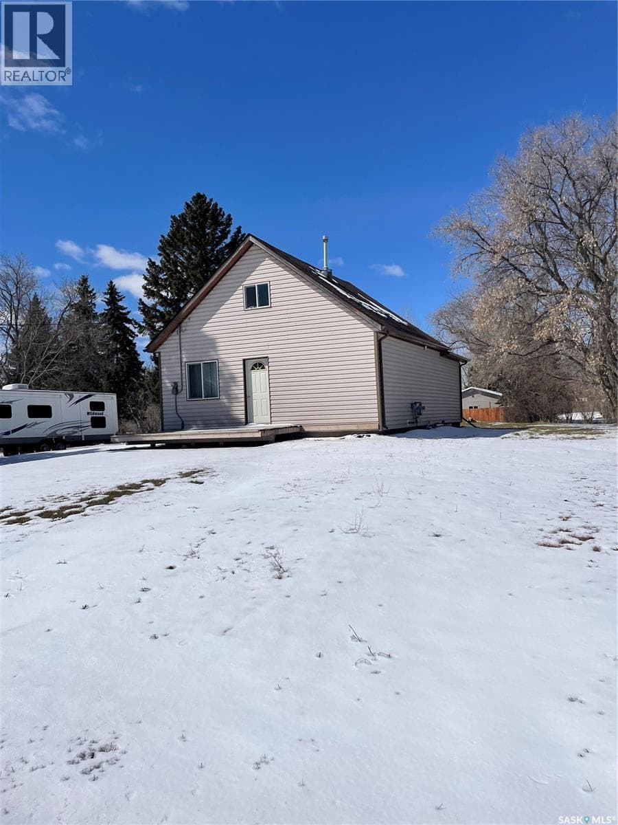 406 Southesk STREET — photo 3