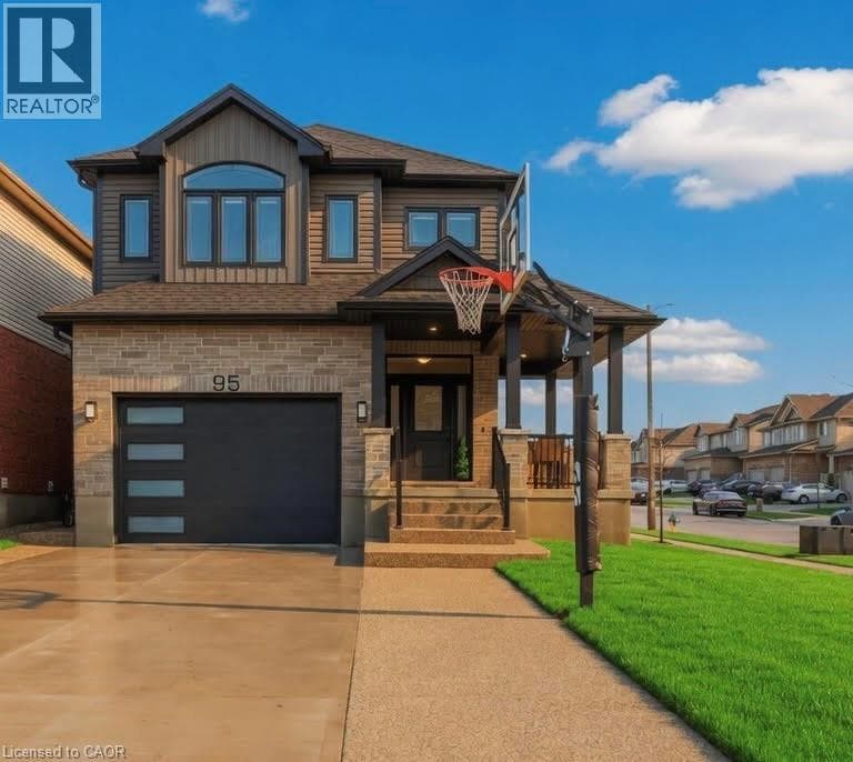95 DALLAN Drive photo 3