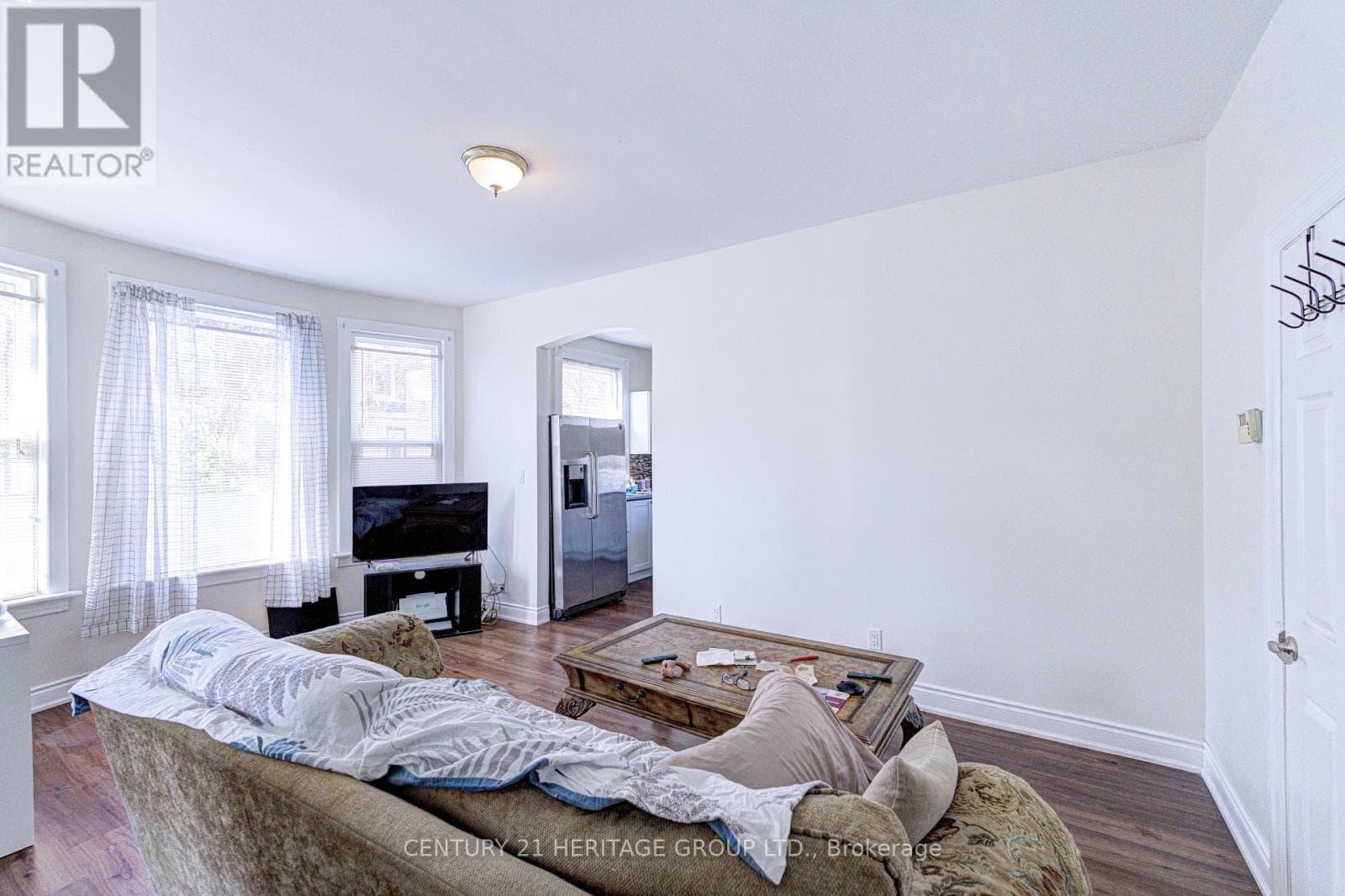 243 GIBSON AVENUE photo 3