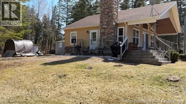 11592 Route 114 photo 2