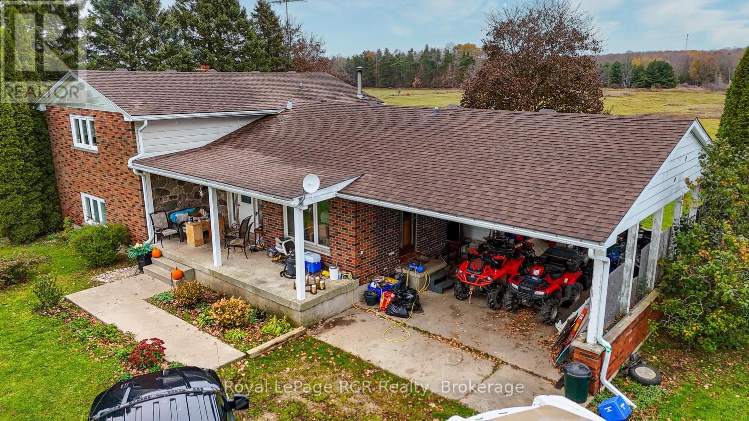 177839 GREY  18 ROAD photo 2