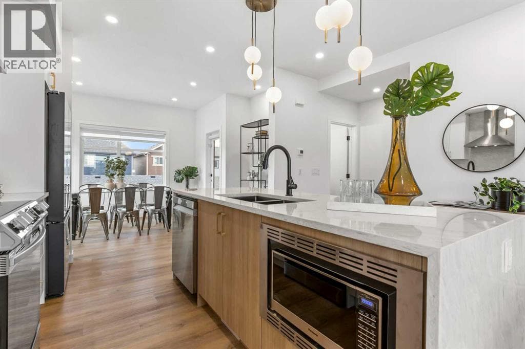 407, 200 Belvedere Boulevard SE photo 2