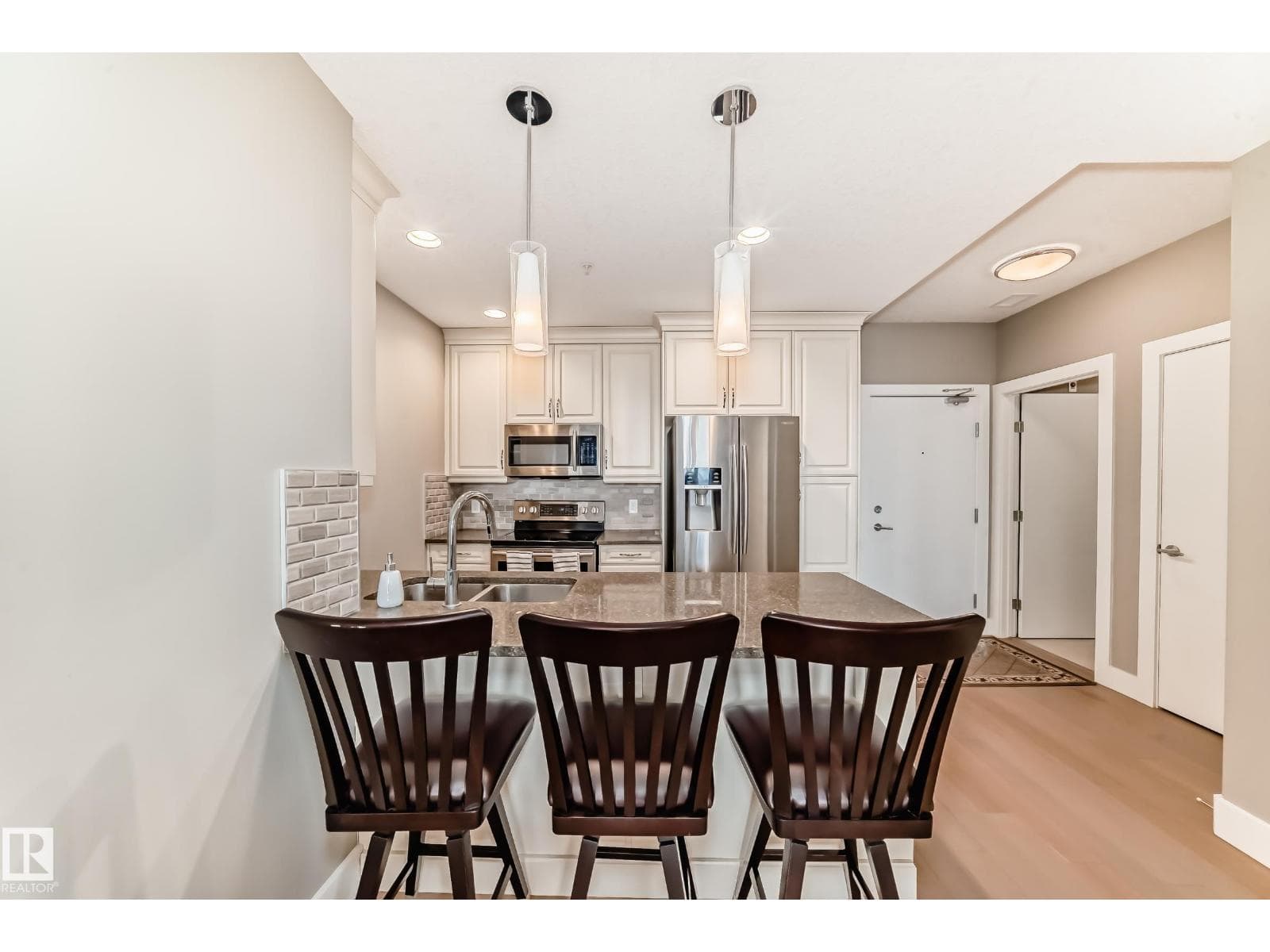 #506 11080 ELLERSLIE RD SW photo 5